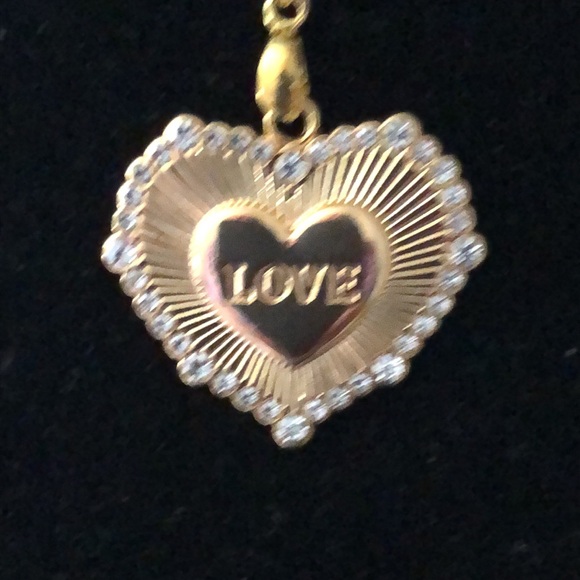 Gold Heart ❤️ Necklace - Picture 6 of 8